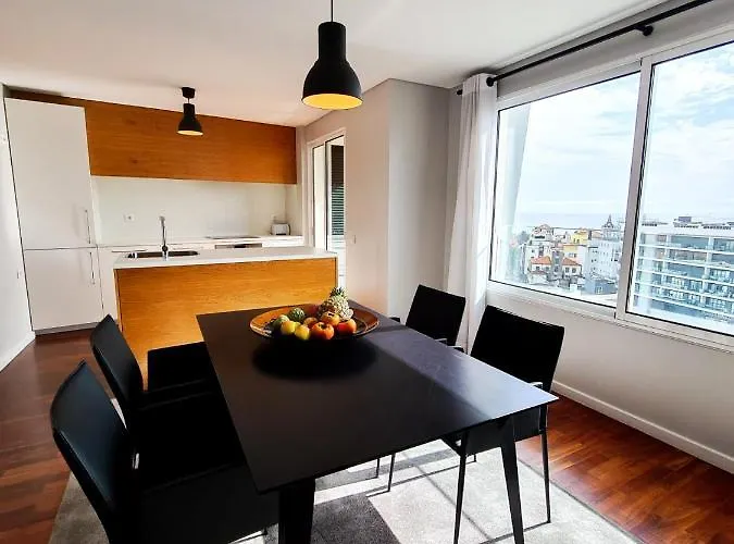 Santa Luzia's Pearl V - Two Bed Apartment