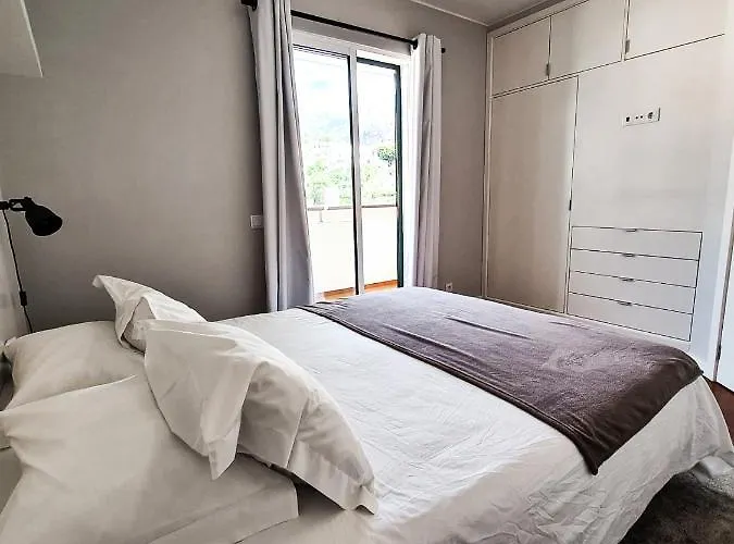 Santa Luzia's Pearl V - Two Bed * Funchal (Madeira)