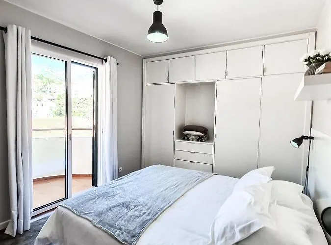 Santa Luzia's Pearl V - Two Bed *